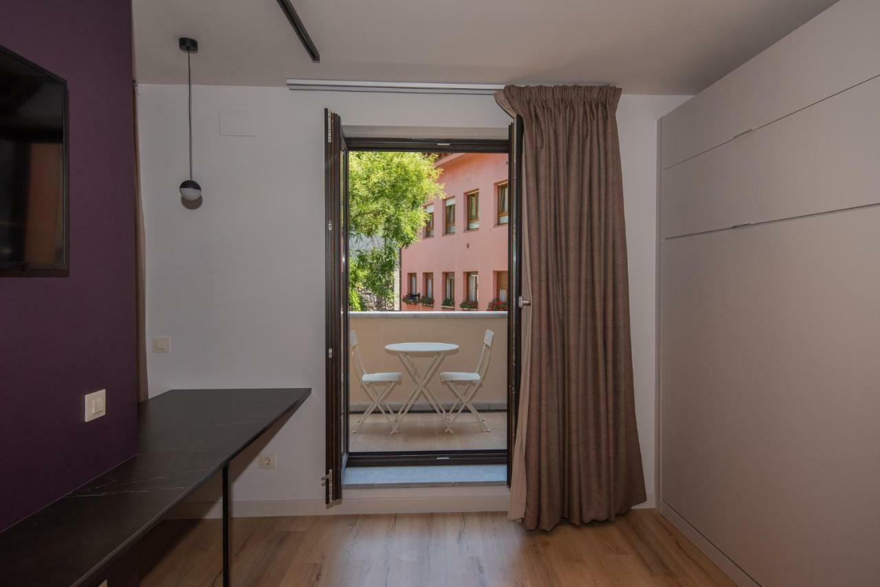 Apartamentos Puerta De Llanes Exteriör bild