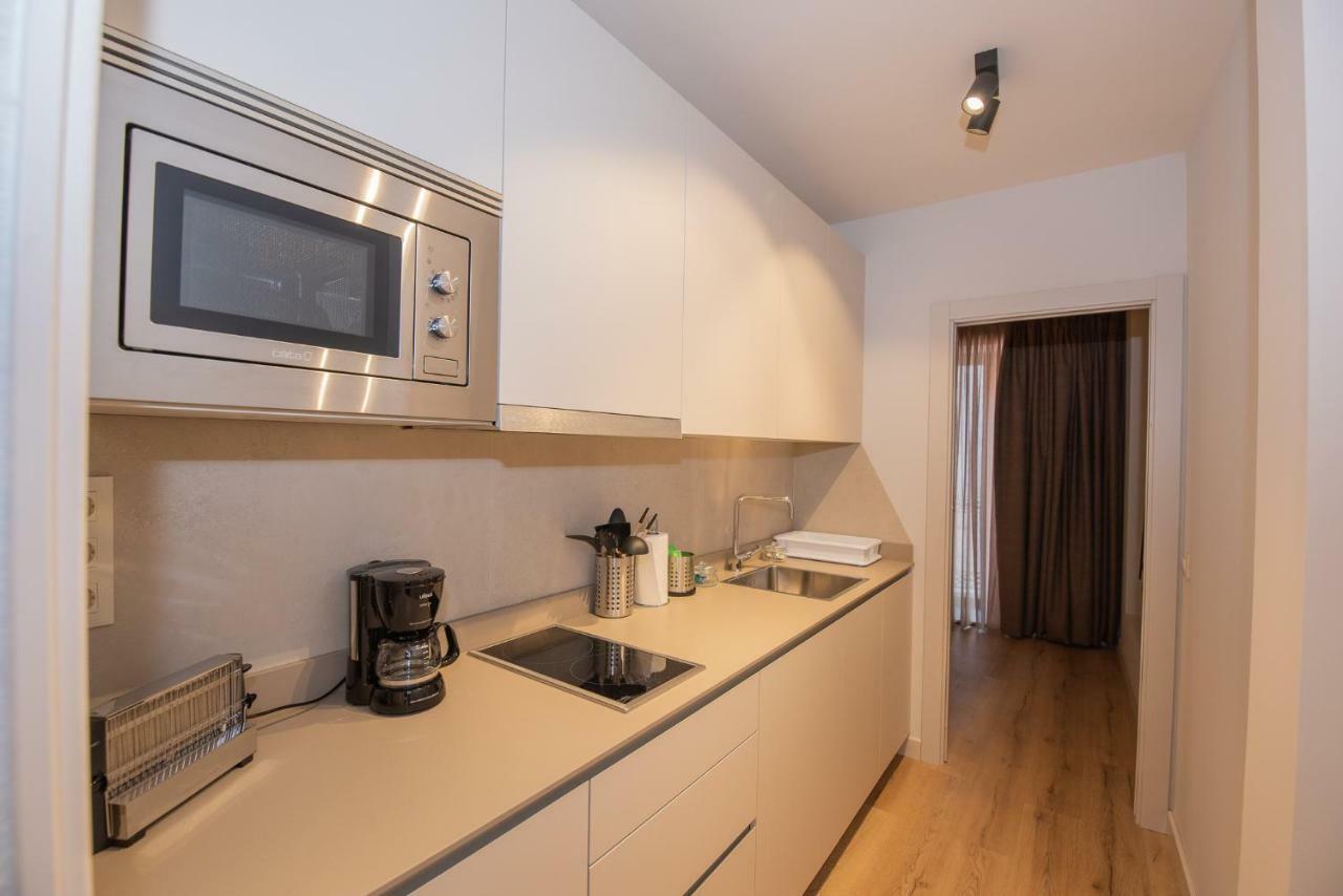 Apartamentos Puerta De Llanes Exteriör bild