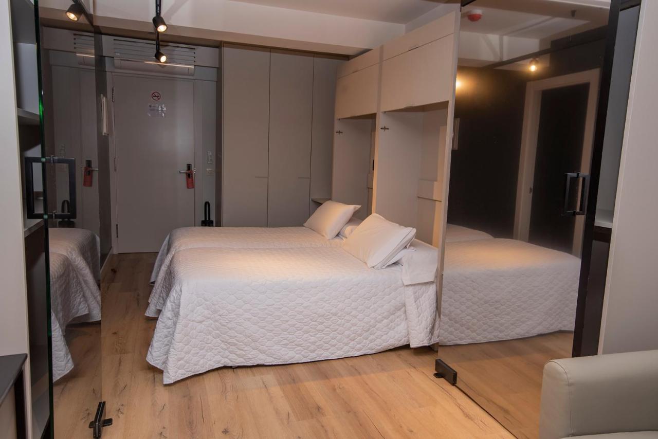 Apartamentos Puerta De Llanes Exteriör bild